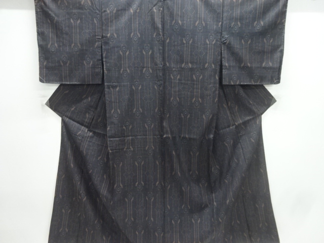 JAPANESE KIMONO / SILK / DORO OSHIMA TSUMUGI / WOVEN ABSTRACT STRIPE